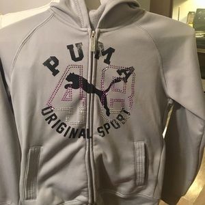Girls large Puma sweatsuit